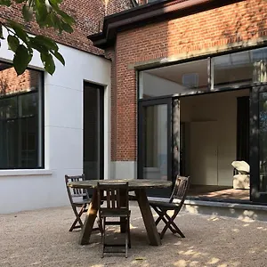 Xlsr, Lightfull Garden In The Center Of Gent